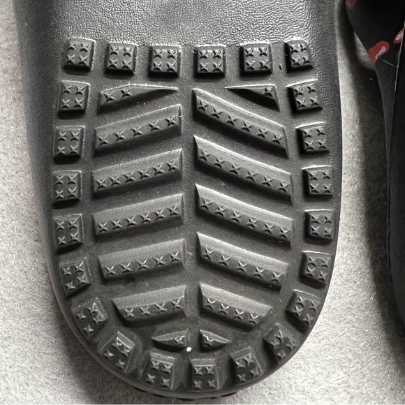 NWOT Crocs Womens Kadee II Cherry Pattern Sandals Size 10 - Picture 7 of 13